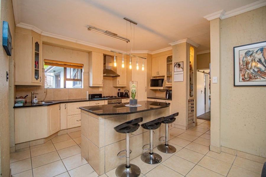 4 Bedroom Property for Sale in Island View Western Cape